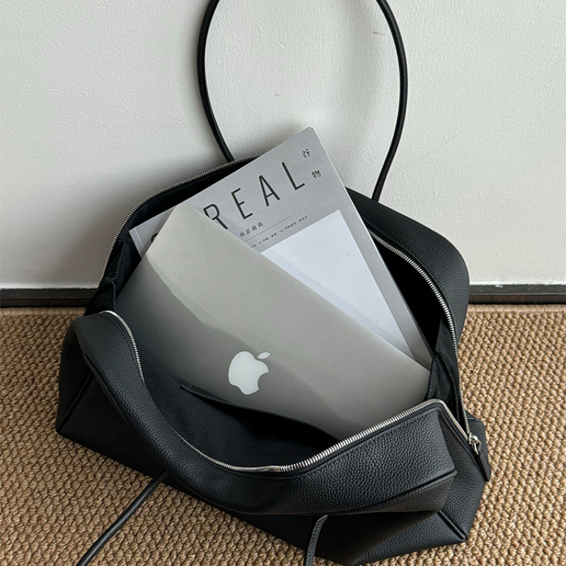 Black Soft Leather Boston Tote - đánh giá và giá Women Bags 2026 Trends